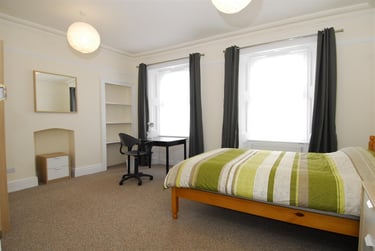 4 bed house, Clifton Place, Greenbank, Plymouth, PL48HX - Image 6